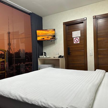 Friday Hotel Tashkent Exterior photo